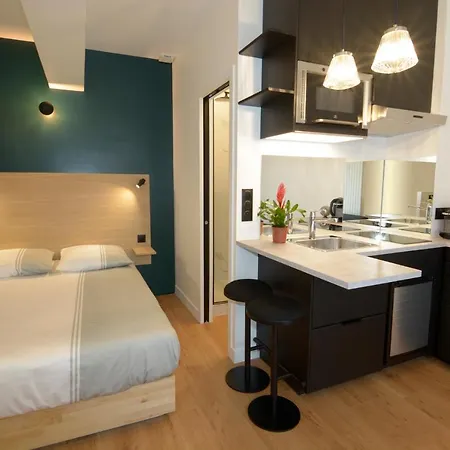 Design Et Calme A Nation Apartment *